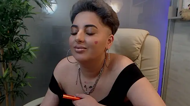 Stripchat sex cam BustyAllyy