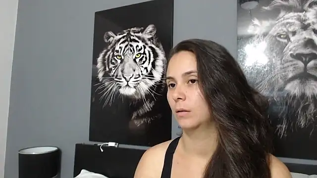 Stripchat sex cam MadisonJenner