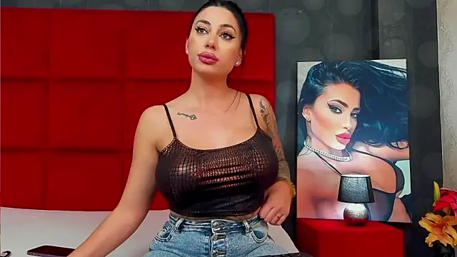 Stripchat sex cam AishaCharming