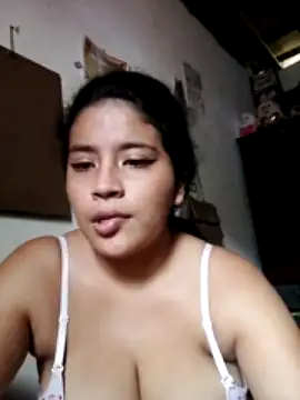 Stripchat sex cam moncerrat_luna